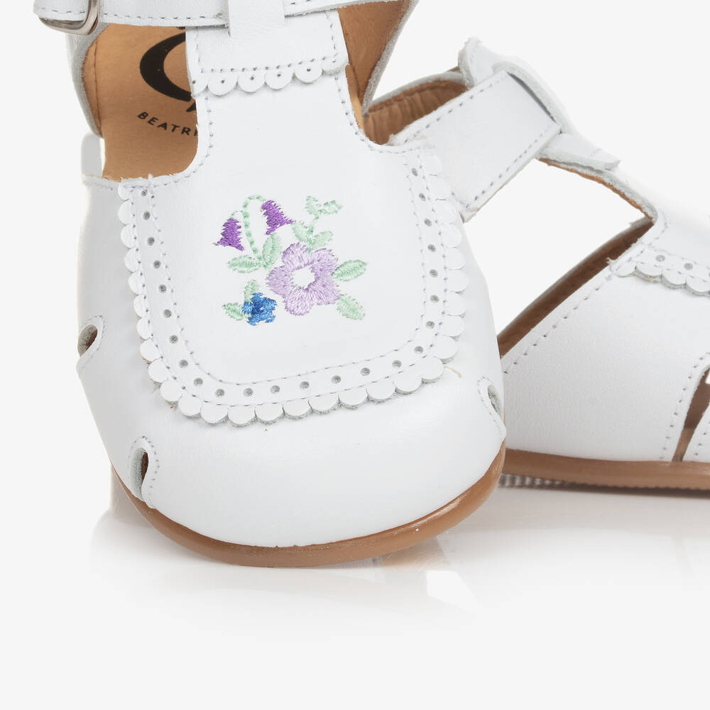 Beatrice & George-Girls White Embroidered Floral Leather Shoes | Childrensalon